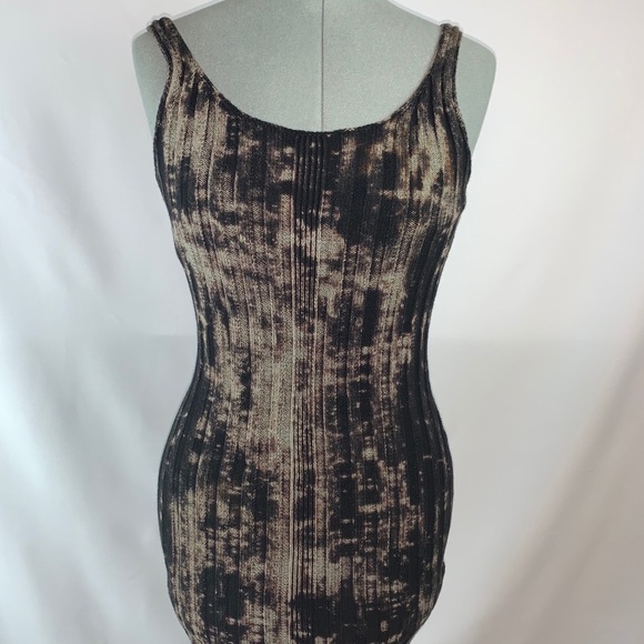 AR bleached Sweater Dress - Picture 2 of 4